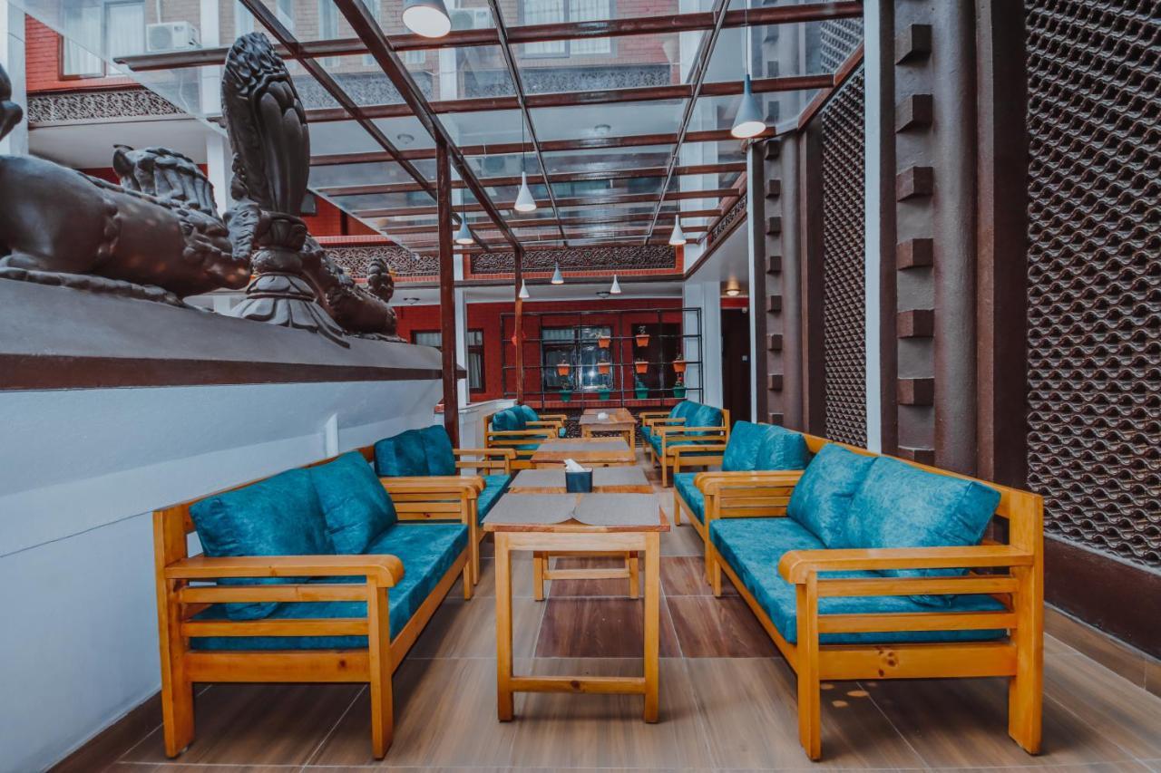 Hotel Elegant Kathmandu Inn Extérieur photo