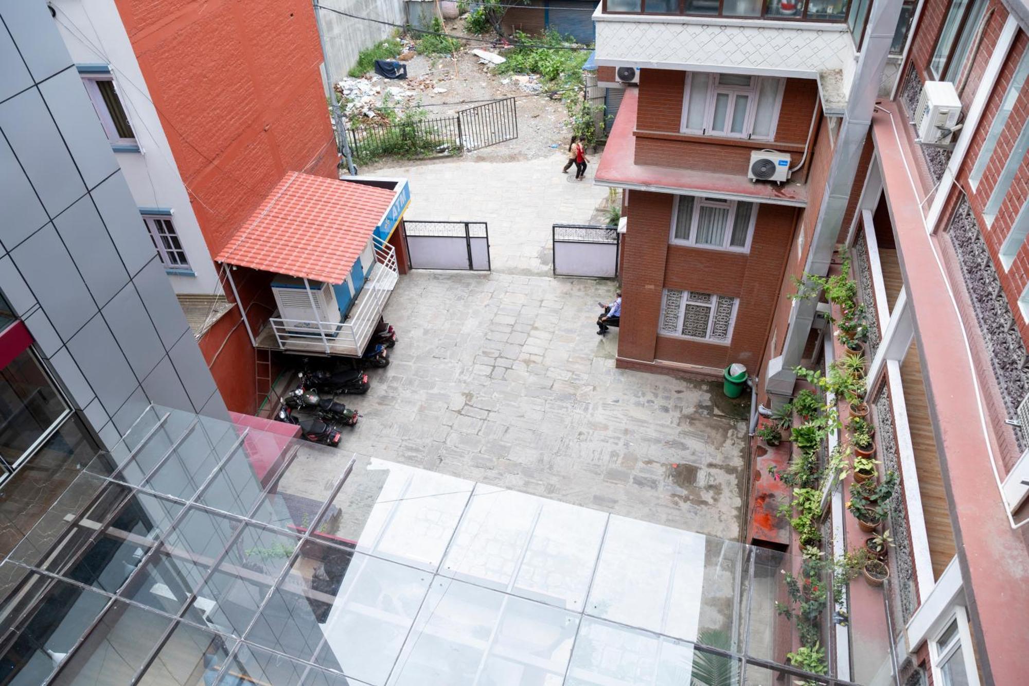 Hotel Elegant Kathmandu Inn Extérieur photo